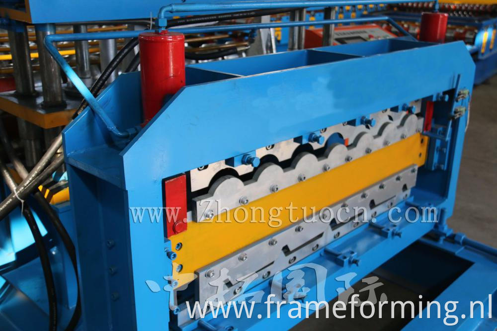 Double Layer for Glazed and Trapezoidal Roof Tile Machine 02